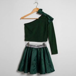(Category: ) located in . Submitted by azapparel.00 (Listing ID 1460024727, Image 1). Description: .