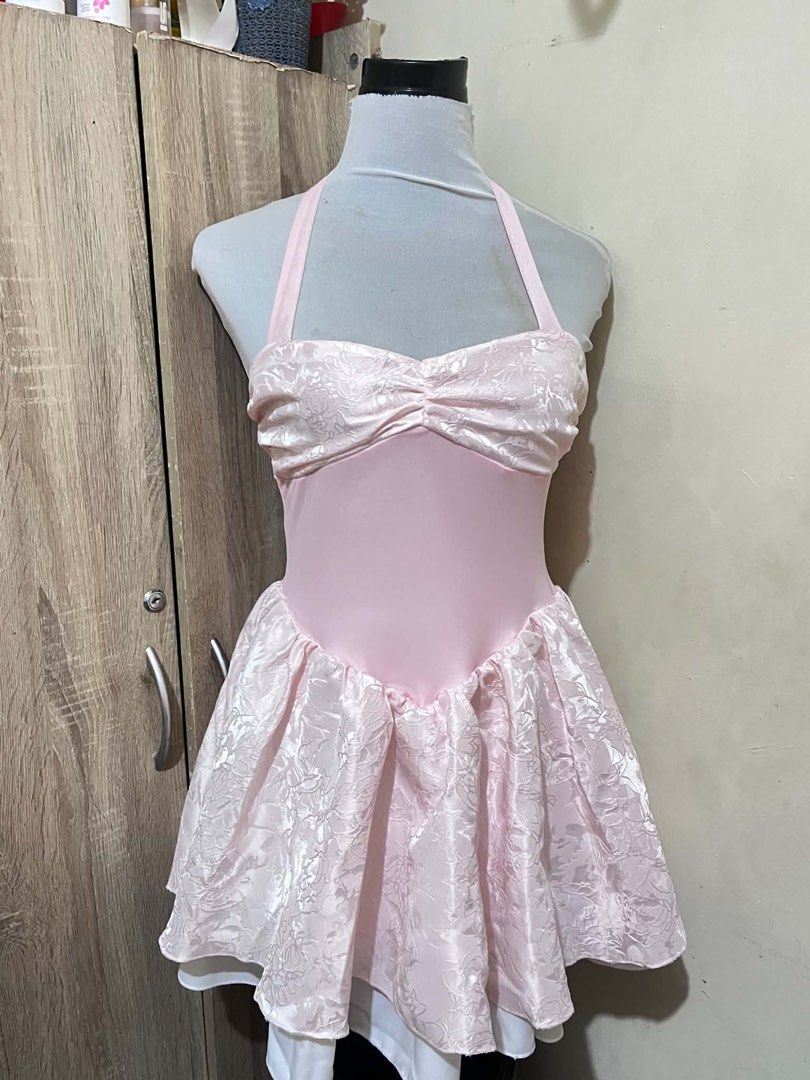Shein pink Dress (Category: Dresses) located in Makati City. Submitted by crizhazel (Listing ID 1459933385, Image 1). Description: Once lang nagamit good as brandnew Shein wd pouch fits S-M Loc Mandaluyonh.