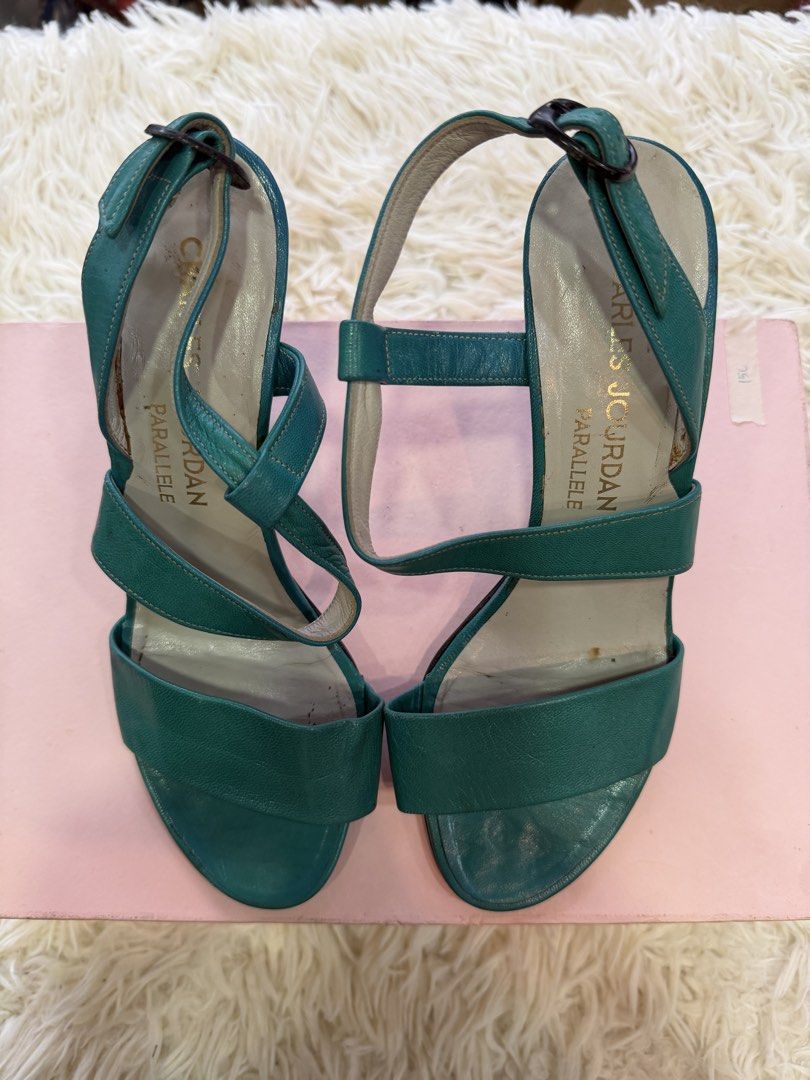 Short heels Sandals Green (Category: Heels) located in Makati City. Submitted by armyanna (Listing ID 1459971357, Image 3). Description: Barely used, just stored for a while. 🤎 Minor flaws are from storage over time, not actual wear. Still a lovely pair with plenty of life left! 👡✨.