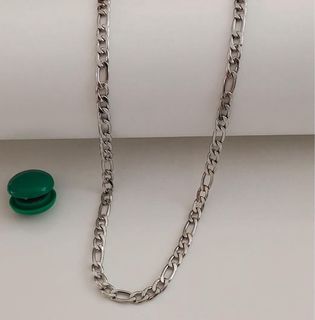 (Category: ) located in . Submitted by buysellcloset (Listing ID 1459969134, Image 1). Description: .