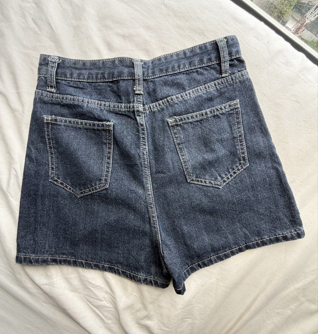 SKORT 1 (Category: Skirts) located in Manila. Submitted by xmagic.shopx (Listing ID 1460016294, Image 2). Description: .