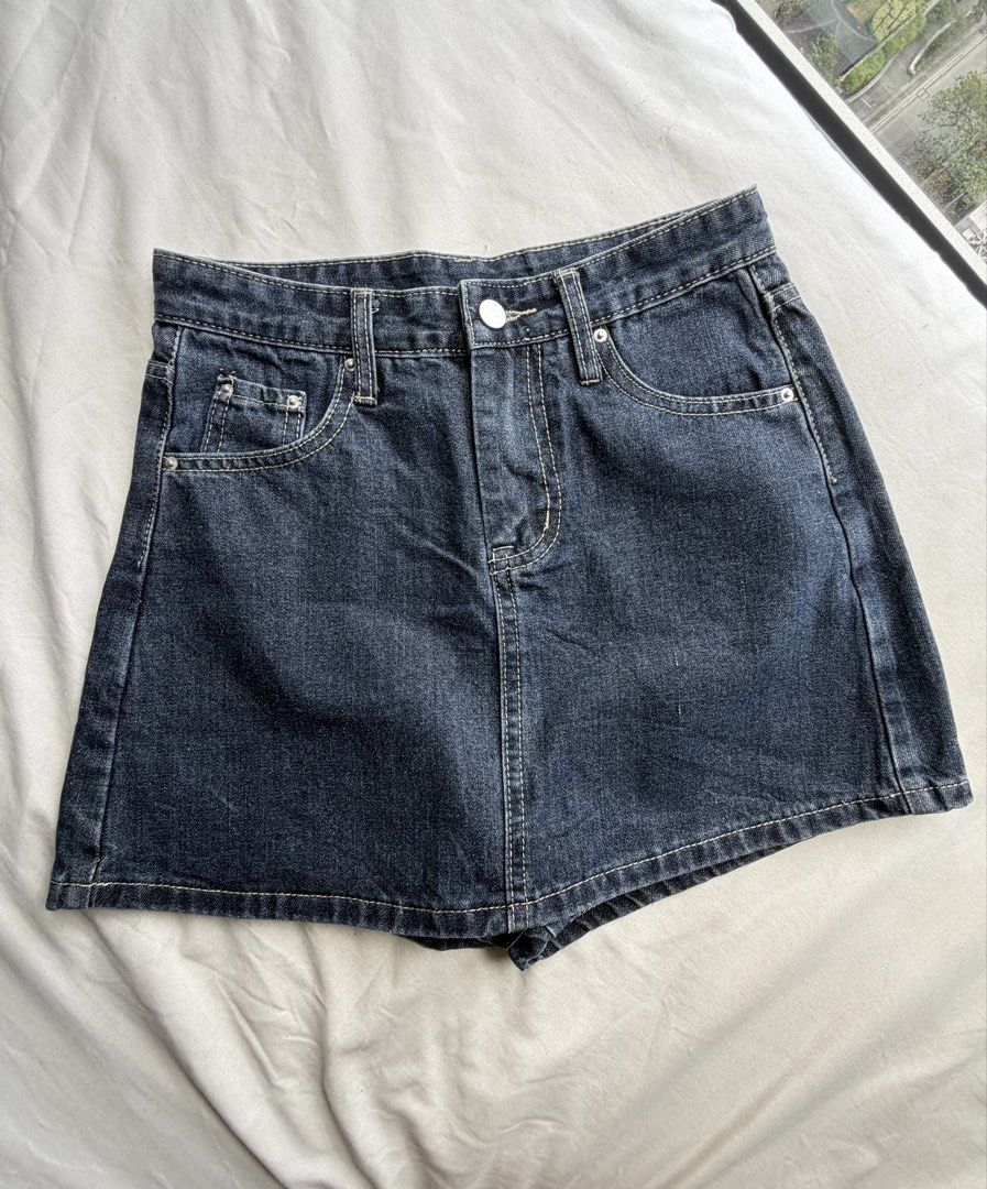 SKORT 1 (Category: Skirts) located in Manila. Submitted by xmagic.shopx (Listing ID 1460016294, Image 1). Description: .