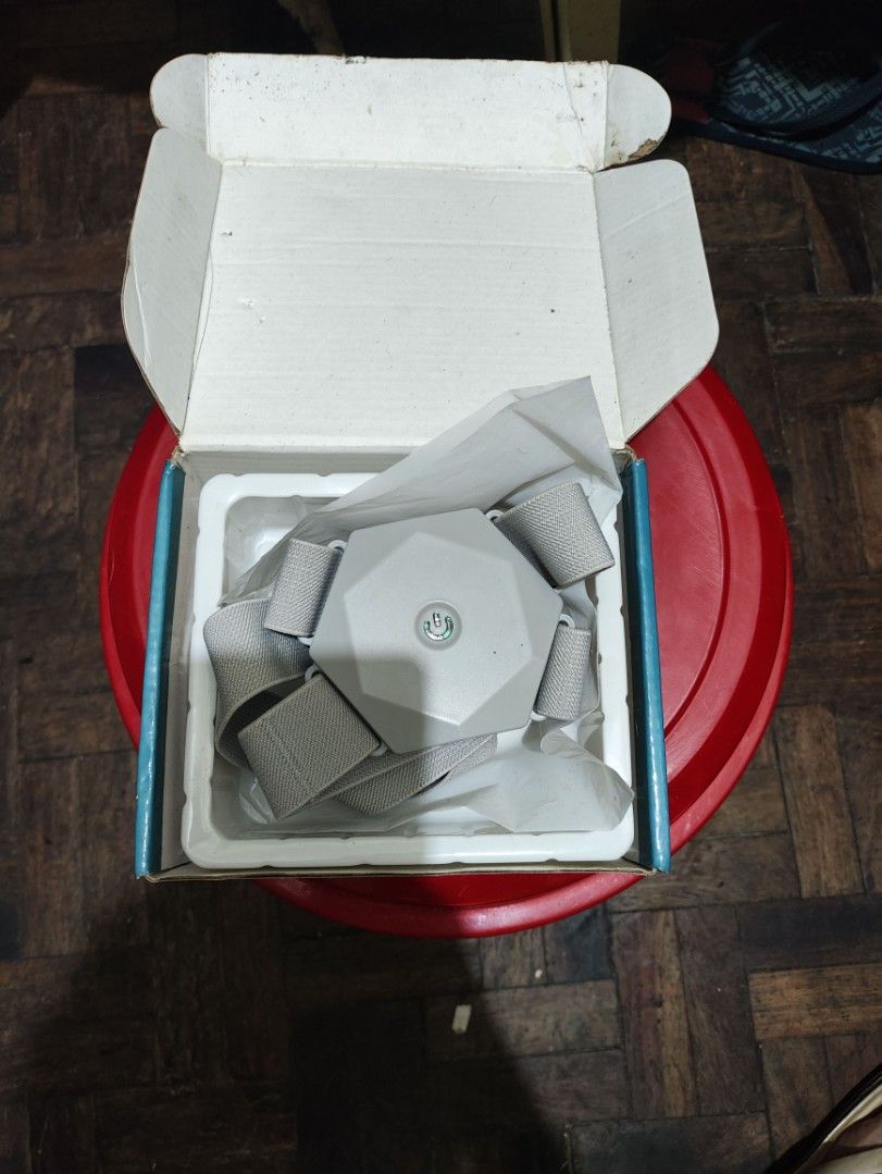 Smart Posture Corrector Intelligent Induction Back Support JZD-D0316 (Category: Massage Devices) located in Manila. Submitted by warmshark.1ae1ea (Listing ID 1460044026, Image 1). Description: Brand new condition. Never used, only tested after charging. Working properly. Complete with original box. Helps remind and correct bad posture. Selling because not needed anymore..