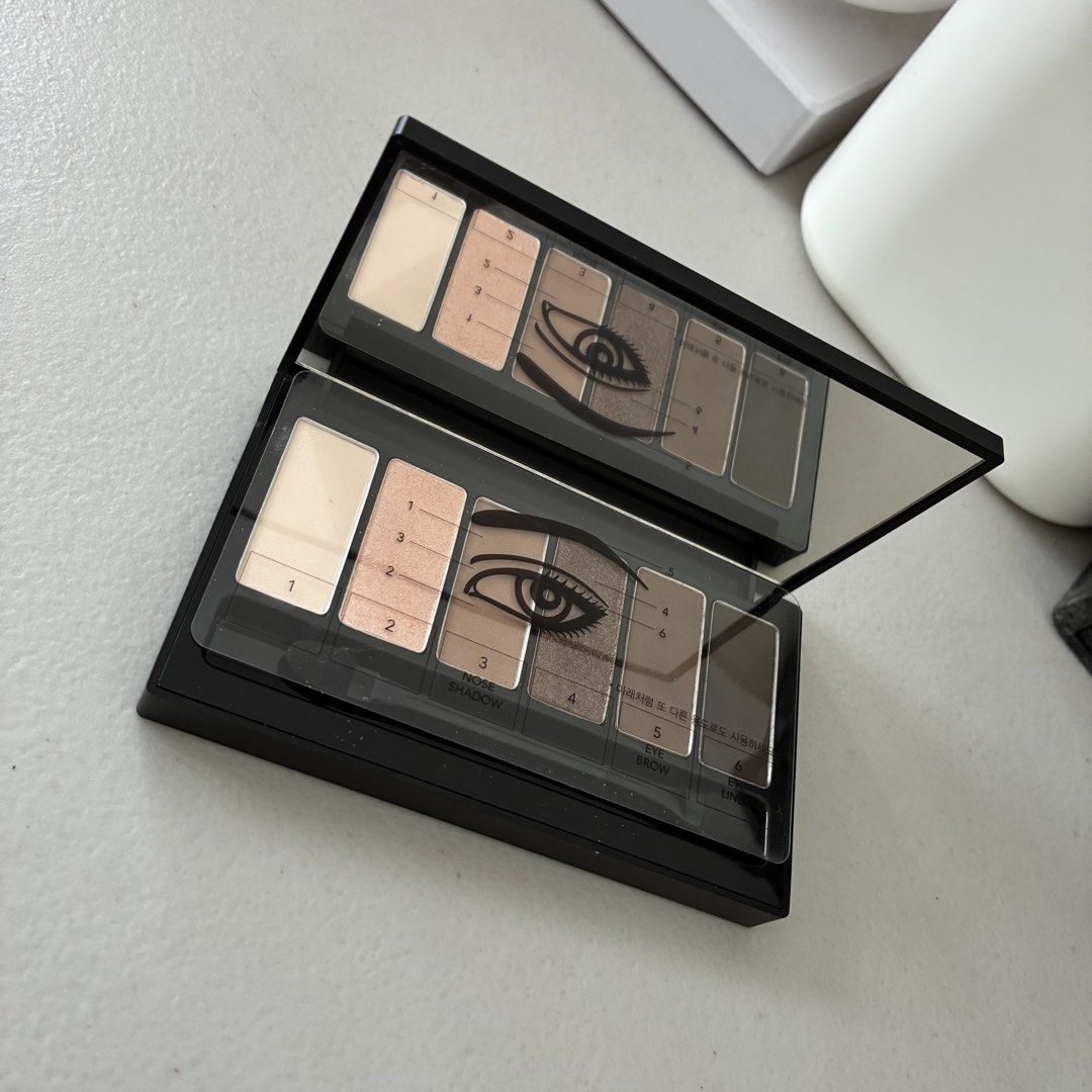 Son & Park All That Shadow Kit (Category: Makeup) located in Manila. Submitted by gabasta998 (Listing ID 1459955989, Image 2). Description: srp 1700, selling for 700 some shades were swatched, some unused..