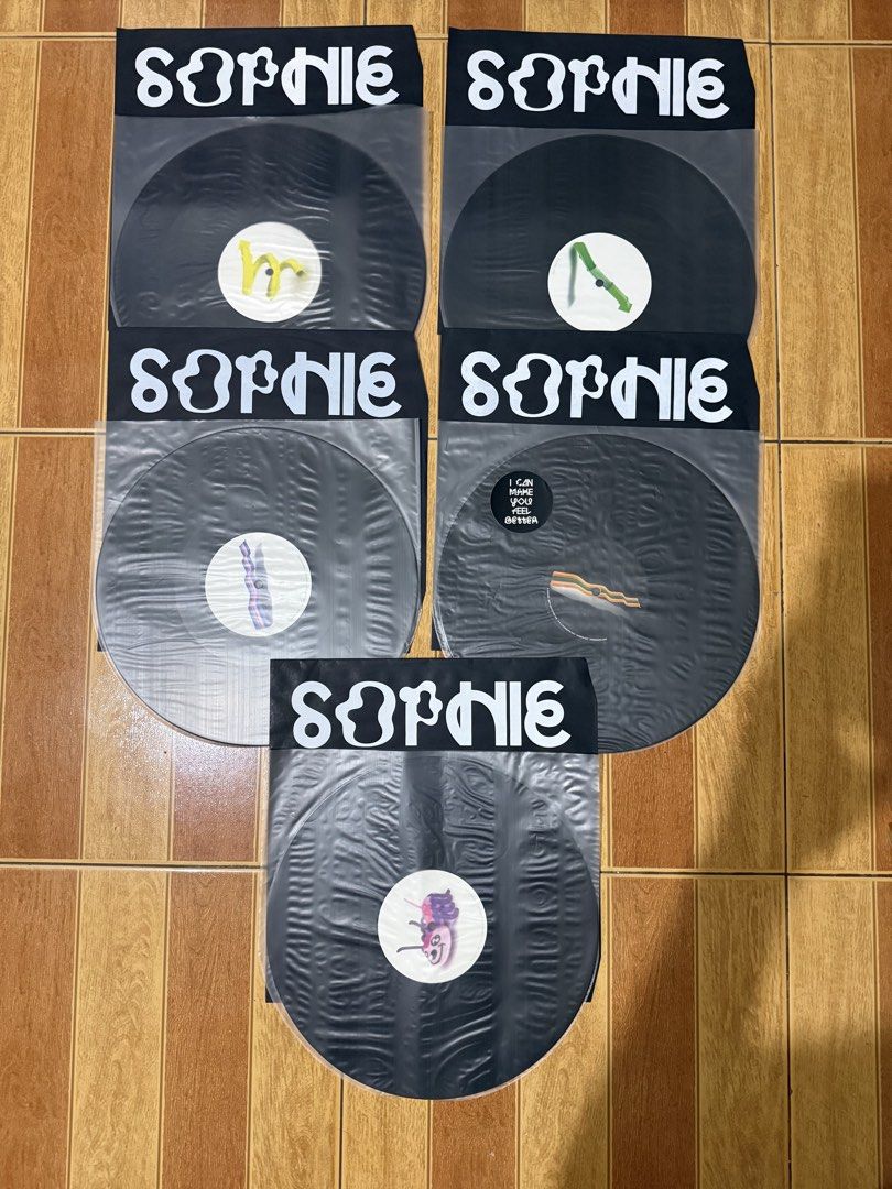 SOPHIE PRODUCT 5LP Vinyl Set (Category: Vinyls) located in Manila. Submitted by m00nlightbae (Listing ID 1460100309, Image 1). Description: PRICE IS HIGHLY NEGOTIABLE Bought as Brand New so I’m the first owner of this. Immediately placed in an outer sleeve + inner sleeve after opening them. Unsealed. played 1-2x using an AT LP60X. PM for more info meet up is preferred but shipping is available. shipping fee is to be shouldered by the buyer. damag