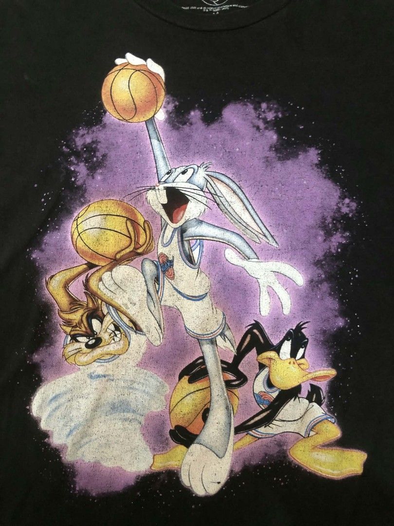 Space Jam (Category: Tshirts & Polo Shirts ) located in Daraga. Submitted by arkhoholic (Listing ID 1459917061, Image 2). Description: in very good condition medium 19x27.