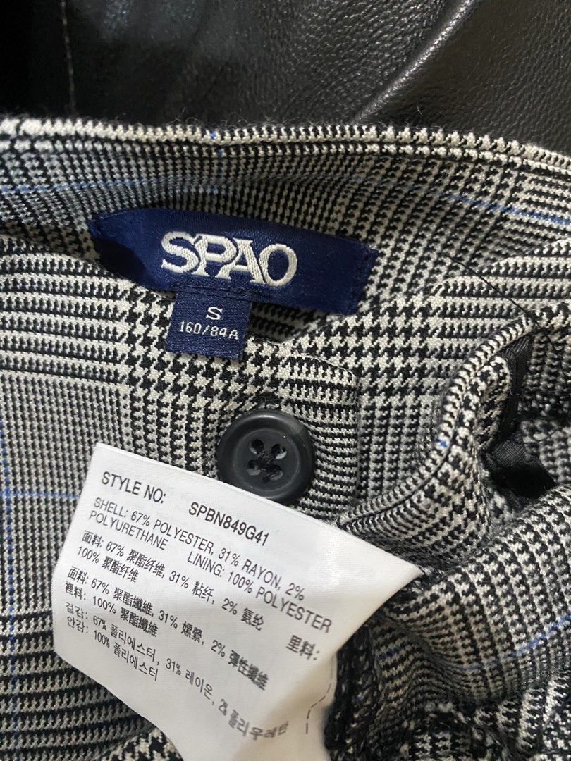SPAO Plaid Button Front Crop Top Size S (Category: Blouses) located in Angeles City. Submitted by calmrabbit.ae2127 (Listing ID 1459976646, Image 3). Description: - Cute plaid crop top from SPAO - Features a button front - Wide straps - Made from a polyester blend - Versatile for casual outings or dressing up.