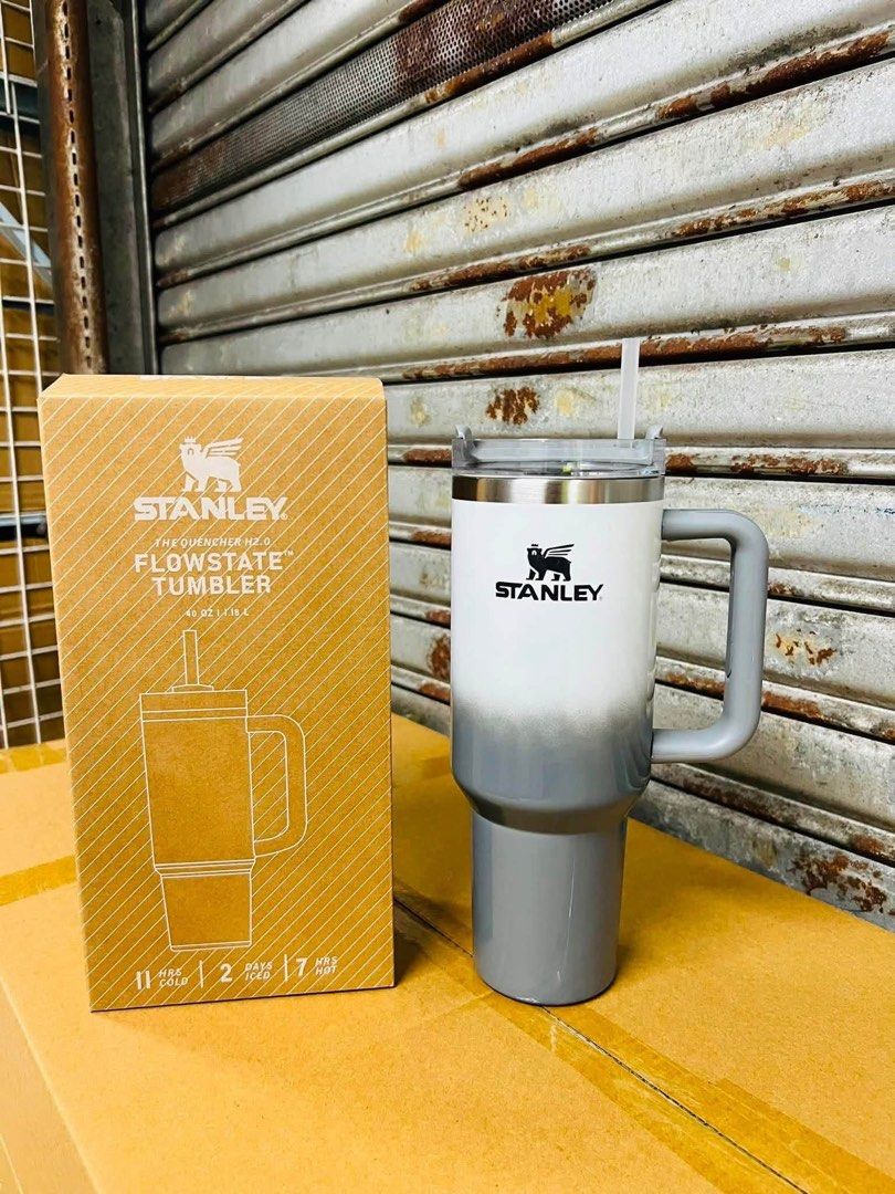 STANLEY 40oz (Category: Water Bottles & Tumblers) located in Manila. Submitted by louiselainne (Listing ID 1459969161, Image 3). Description: .
