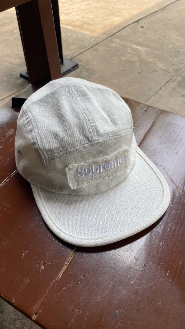 SUPREME 5PANEL (Category: Activewear) located in Iloilo. Submitted by boujeecloset (Listing ID 1460083601, Image 2). Description: .