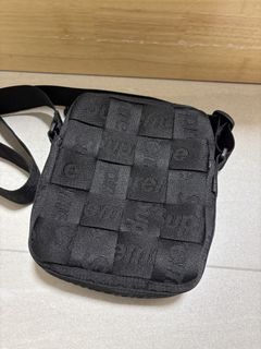 （分類：）位於 。 由 kamgfggfyhh 提交（商品編號 1460067337，圖片 1）。簡介： 。