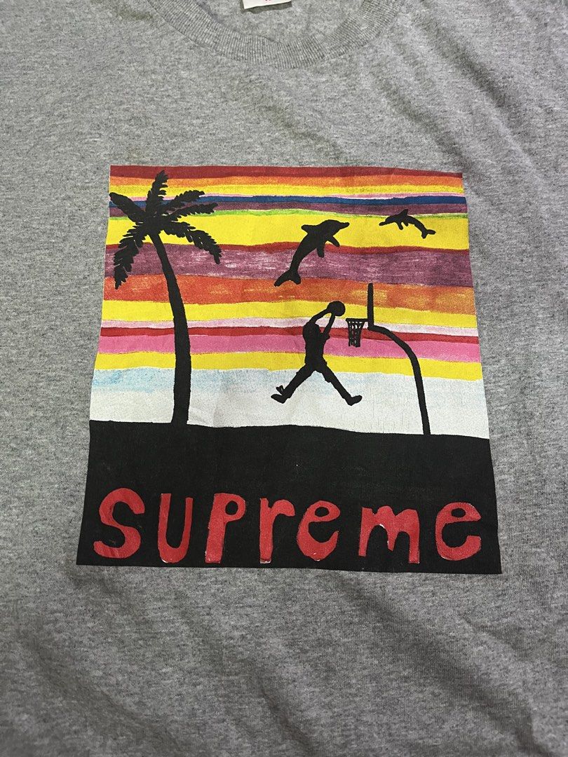 Supreme Dunk Tee (Authentic) (Category: Tshirts & Polo Shirts ) located in Manila. Submitted by guccimanedeua (Listing ID 1460043344, Image 2). Description: Supreme Dunk Tee (Authentic) Issue: See pics.
