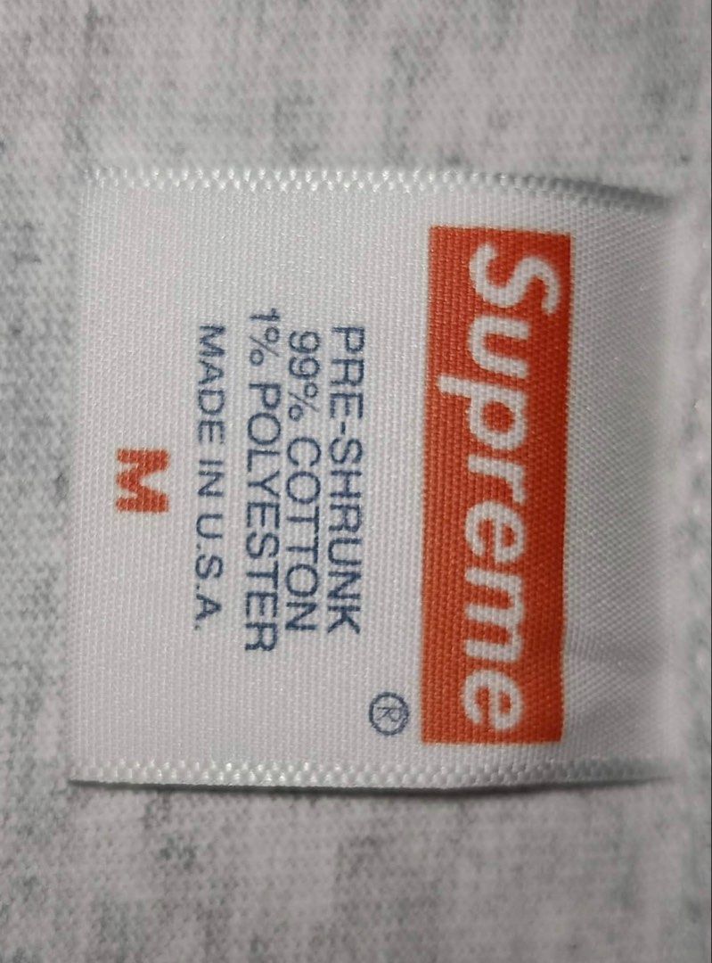 Supreme Tee Authentic (Category: Tshirts & Polo Shirts ) located in Caloocan City. Submitted by taketaketake.huh (Listing ID 1460103287, Image 3). Description: flawless.