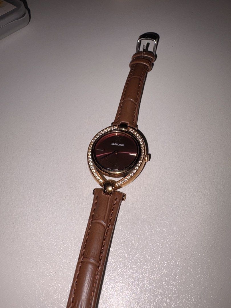 Authentic Swarovski Stella Leather Ladies Watch (Category: Women's Watches) located in Davao. Submitted by urelegantminimalist (Listing ID 1460034330, Image 1). Description: Original Swarovski watch Strap changed to genuine leather because the original strap broke No more box, bought in Canada. I can provide an alternative box Seldom used, with signs of usage but does not affect the watch Working well Price negotiable.