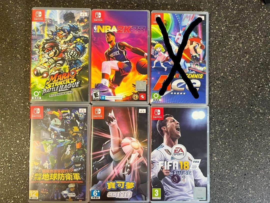 Switch game （分類：Nintendo 任天堂）位於 Hong Kong。 由 g-l_shop888 提交（商品編號 1455084099，圖片 1）。簡介： 放幾隻 Switch 遊戲。有 FIFA 18, Mario Strikers Battle League, NBA 2K23。 優惠放game $150 / $100 $100 / $150 / $100 屯門站 / 順豐到付 。