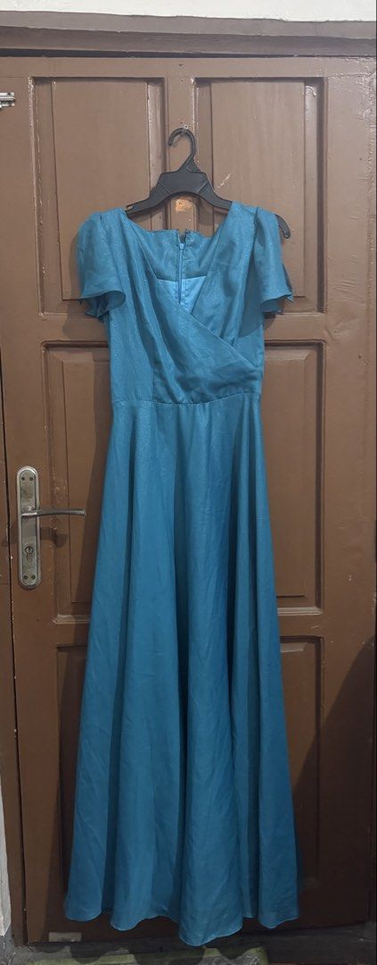 Teal Blue Maxi Dress with Flutter Sleeves (Category: Dresses) located in Manila. Submitted by annjacob (Listing ID 1460087456, Image 1). Description: Ideal for formal events, parties, and special occasions .