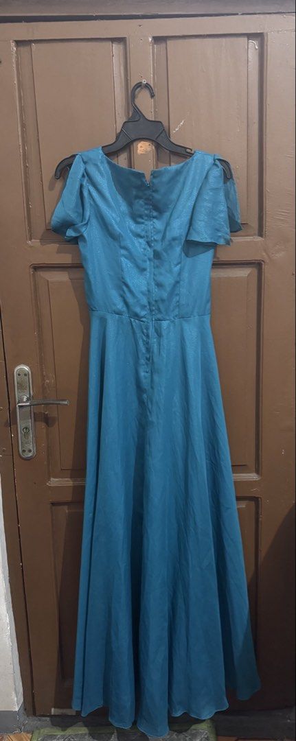 Teal Blue Maxi Dress with Flutter Sleeves (Category: Dresses) located in Manila. Submitted by annjacob (Listing ID 1460087456, Image 3). Description: Ideal for formal events, parties, and special occasions .