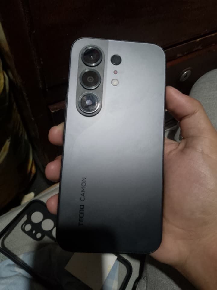 Tecno Camon 50 256GB (Category: Android Others) located in Caloocan City. Submitted by khart1 (Listing ID 1460094068, Image 1). Description: FS Tecno Camon 50 256GB With Warranty With Own Box Complete Set With free 5 case With 2 Extra Tempered Glass with Privacy.