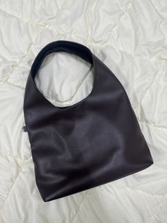 (Category: ) located in . Submitted by preloved970808 (Listing ID 1460065508, Image 1). Description: .