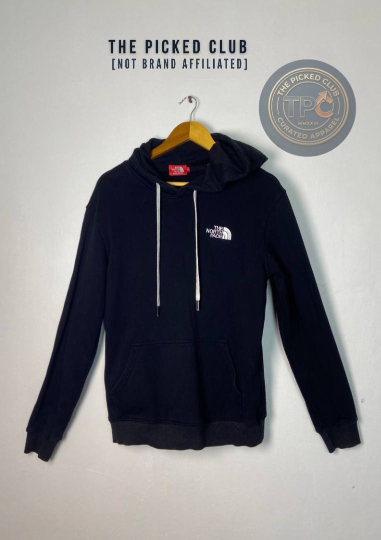 The North Face Black Hoodie (Category: Hoodies) located in Imus. Submitted by thepickedclub (Listing ID 1460005549, Image 1). Description: large[21x25.5) - Brand: The North Face - Color: Black - Features: Classic logo on chest, drawstring hood, front pocket - Condition: Good - Ideal for: Everyday wear.