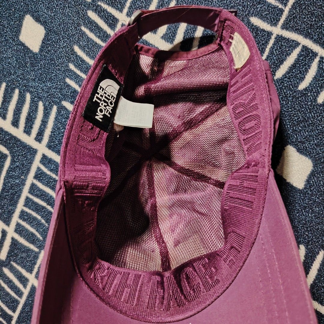 The North Face DryVent Cap Purple (Category: Caps & Hats) located in General Santos City (Dadiangas). Submitted by angelodemegilloceballos (Listing ID 1460098250, Image 2). Description: - The North Face Purple Cap - Features DryVent technology for water resistance - Adjustable strap for a custom fit - Perfect for outdoor adventures.