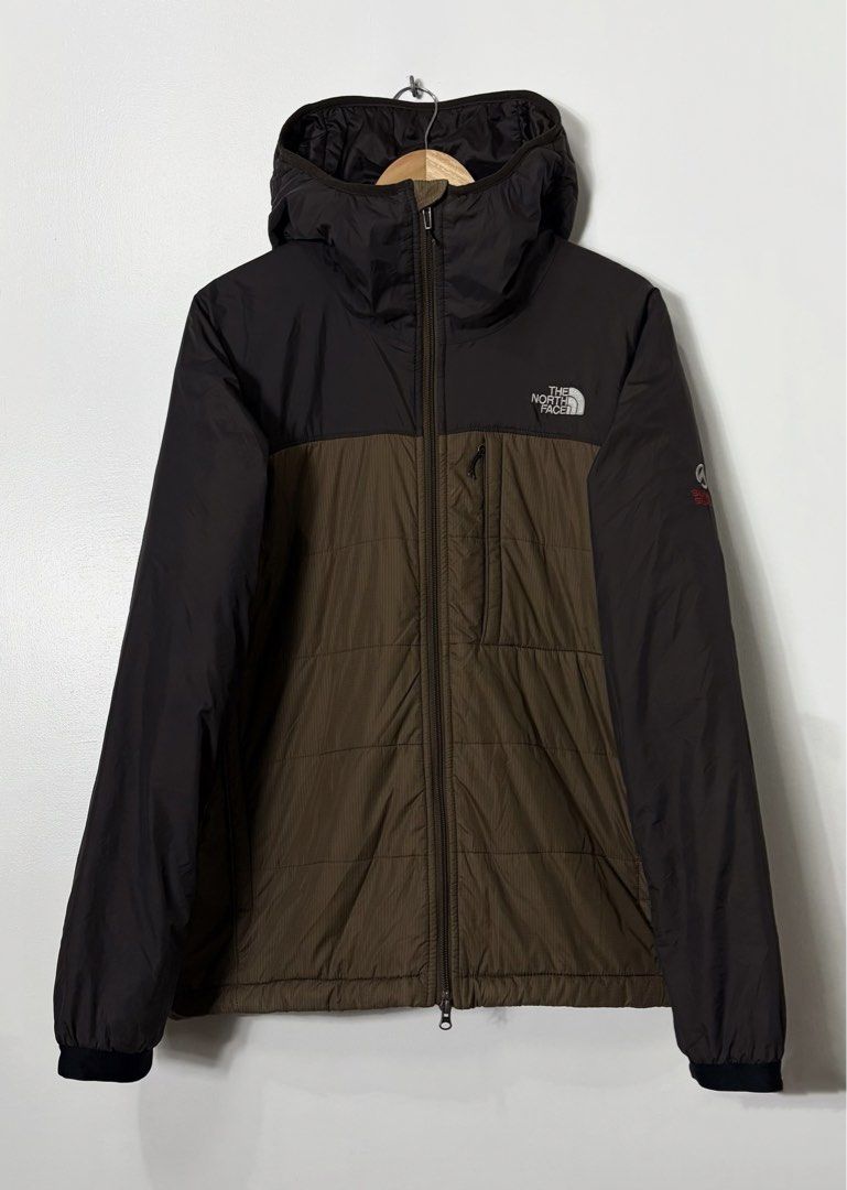 THE NORTH FACE OPTIMUS RED POINT SUMMIT SERIES INSULATED DOWN PACKABLE JACKET (Category: Coats, Jackets and Outerwear) located in Cavite. Submitted by frankiemnla (Listing ID 1460005609, Image 3). Description: L- 29 W- 24 Size- L to XL Insulation: It utilizes lightweight PrimaLoft® One synthetic insulation, which retains heat remarkably well even if it gets damp. Design Details: Features a dual-tone color scheme (dark brown/black yoke and sleeves
