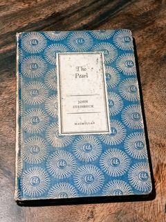 (Category: ) located in . Submitted by wonderbookshop5555 (Listing ID 1460083260, Image 1). Description: .