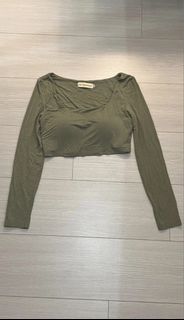 (Category: ) located in . Submitted by byebyefits (Listing ID 1460041743, Image 1). Description: .