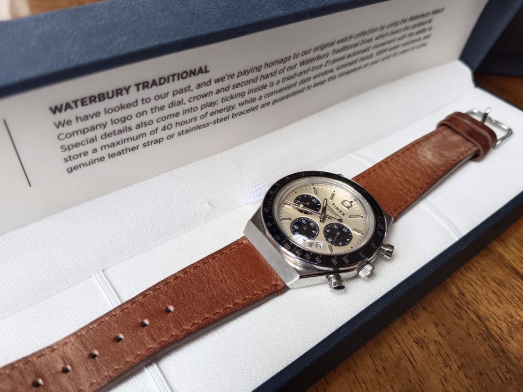Timex Chronographic Quartz (Category: Wearables & Smart Watches) located in Cebu City. Submitted by royaldeer.f1dc93 (Listing ID 1460012784, Image 2). Description: .