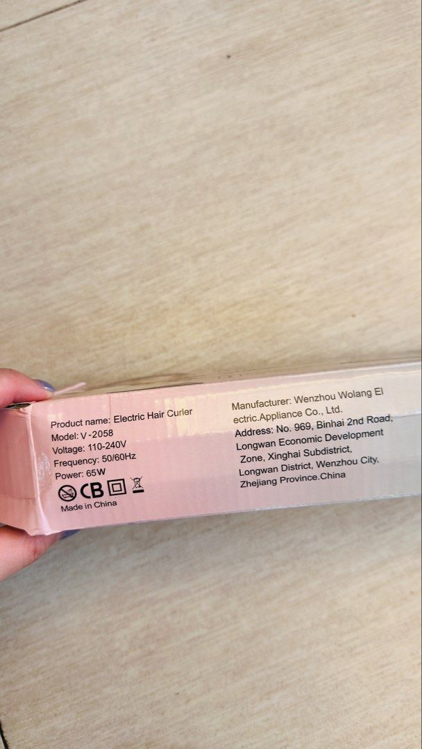 Tixx Hair Curler (Category: Hair) located in Manila. Submitted by sagecuration (Listing ID 1459921195, Image 3). Description: BRAND NEW Brand: Tixx MOP: bank deposit/gcash SF: c/o buyer Location: 📍 Paco, Manila.