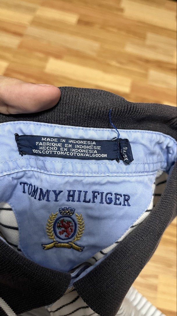 Tommy Hilfiger polo shirt (Category: Tshirts & Polo Shirts ) located in Antipolo. Submitted by kyrieyearning (Listing ID 1460075087, Image 2). Description: FS: Tommy Hilfiger polo shirt stripes Size: medium Dimes 20 by 27 issues: collar fade 100 only Location: antipolo city Mop: gcash Ship via lalamove or jnt.