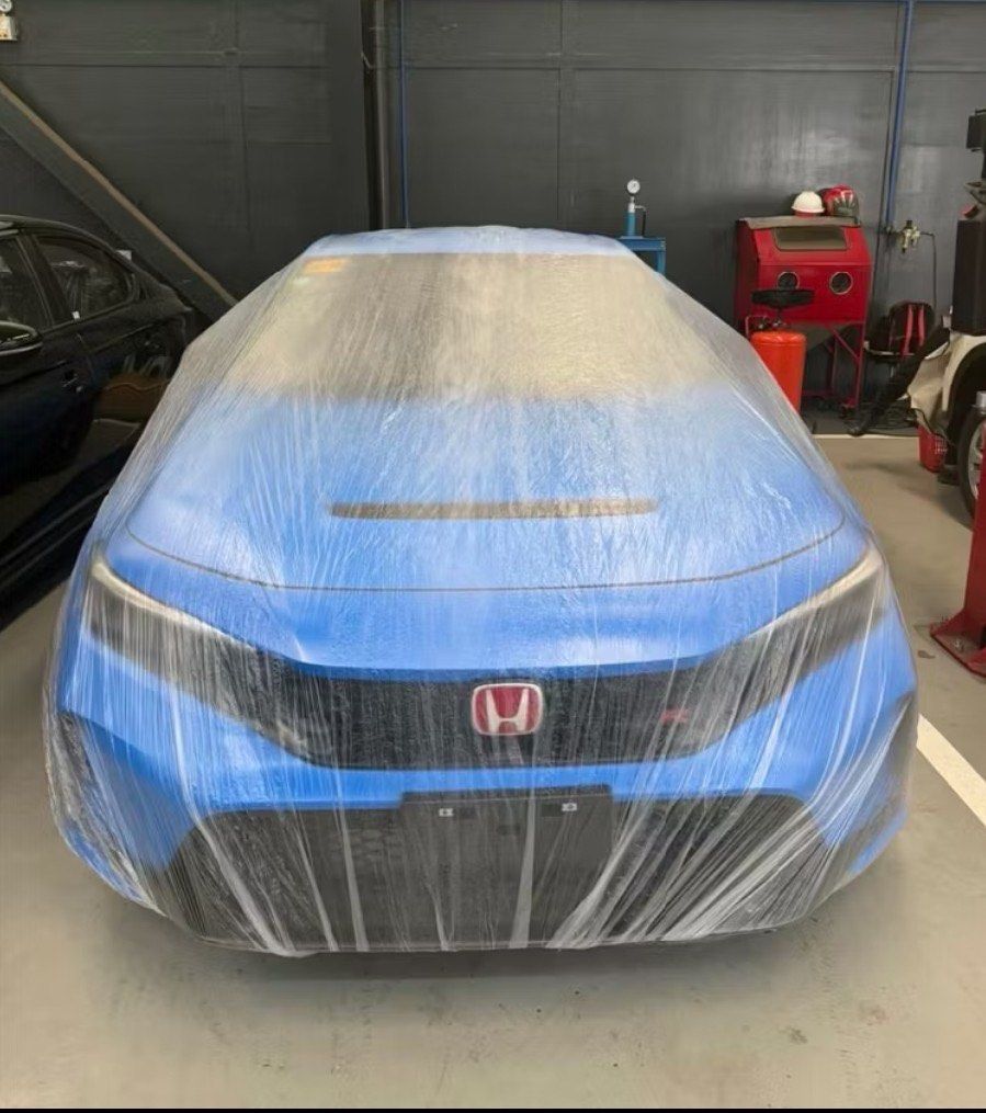TRANSPARENT CAR COVER (Category: Other Automotive Parts and Accessories) located in Makati City. Submitted by geehyo (Listing ID 1460092068, Image 2). Description: • WATER PROOF • DUST PROOF • USED BY CAR SHOPS & GARAGES • DELIVERY VIA LALAMOVE.