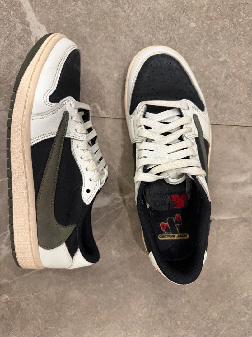 Travis Scott x Air Jordan 1 Low OG 'Reverse Mocha' (Category: Sneakers) located in Quezon City. Submitted by ilabluxe (Listing ID 1459983689, Image 1). Description: - Travis Scott Jordan 1 Low Reverse Mocha - Classic and highly sought-after colorway - An essential for any sneaker collection - Don't miss this opportunity! 100% Authentic or Money Back.