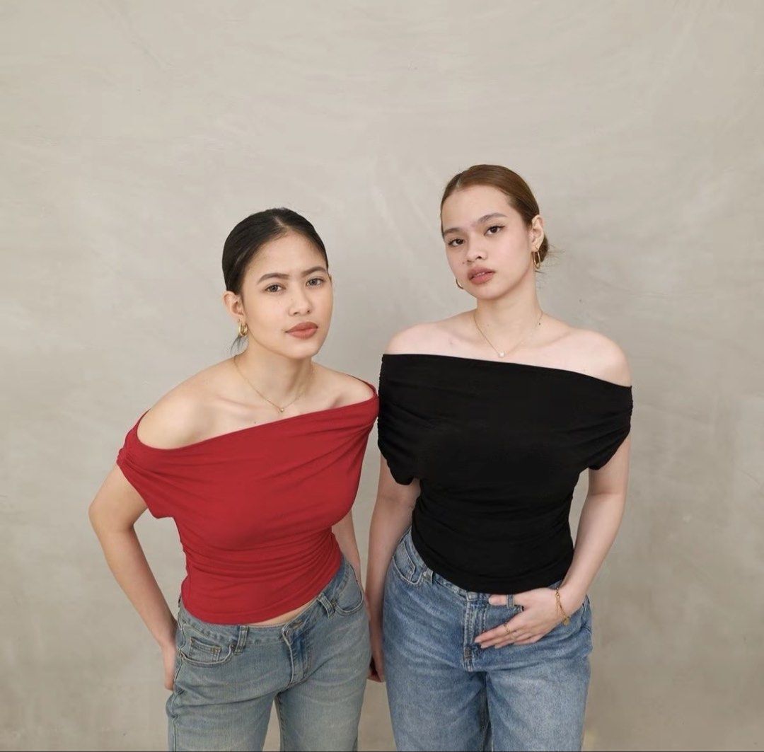 Twelve Twenty Cleo Top (Category: Others Tops) located in Pasig City. Submitted by whoknows3000 (Listing ID 1460022139, Image 3). Description: • Never been used, just bought it impulsively • Xsmall to Small • Fabric is really nice istg same fabric as house of lulu .
