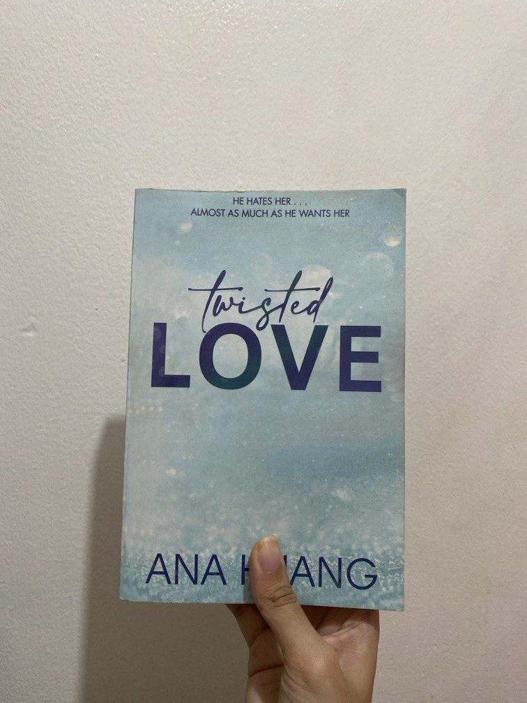 Twisted Love YA Romance Book (Category: Storybooks) located in Paranaque City. Submitted by moncherieebabez (Listing ID 1460082773, Image 1). Description: rfs : read once, no annotations Book 1 of the twisted series 📍 : paranaque 💸 : gcash 🛵 : lalamove, j&t (PAYMENTS SHOULDERED BY BUYER) ❗️no reservation (unless you pay immediately) ❗️no cancellation once paid message for more inquries .