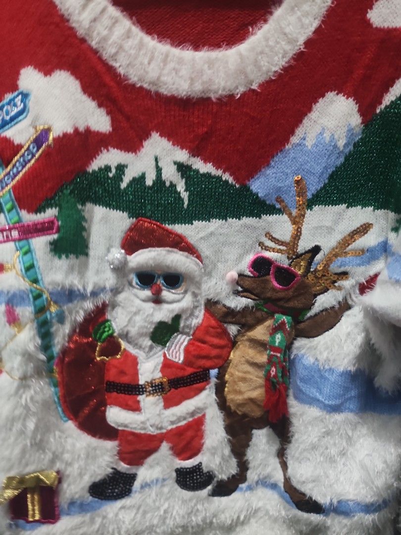 Ugly Christmas KNITED sweater Large (Category: Coats, Jackets and Outerwear) located in Manila. Submitted by mharl16apron (Listing ID 1459966341, Image 2). Description: like new condition need wash all items are from bale please manage your expectation.