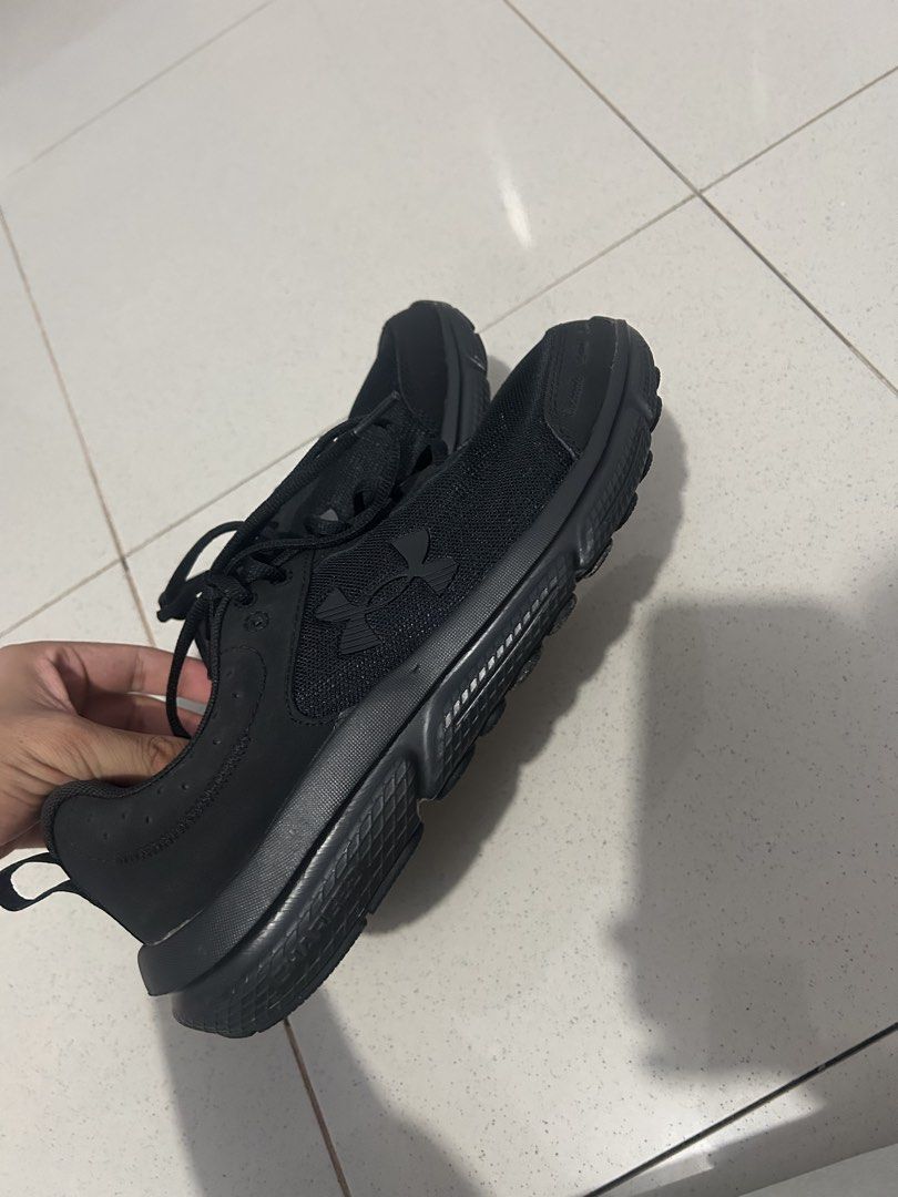 Under Armour Charged Assert Black Running Shoes (Category: Sneakers) located in Iloilo. Submitted by stebsells (Listing ID 1460063614, Image 1). Description: - Brand: Under Armour - Model: Charged Assert 9 - Type: Running Shoes - Color: Black - Size: US Men's 9 - Origin: Made in Vietnam - Features: Comfortable for everyday wear or training, breathable mesh upper, durable rubber outsole..