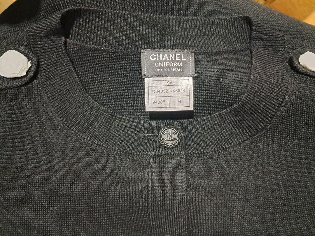 Uniform cardigan (Category: Luxury Apparel) located in Quezon City. Submitted by melmgpy (Listing ID 1459966940, Image 3). Description: .