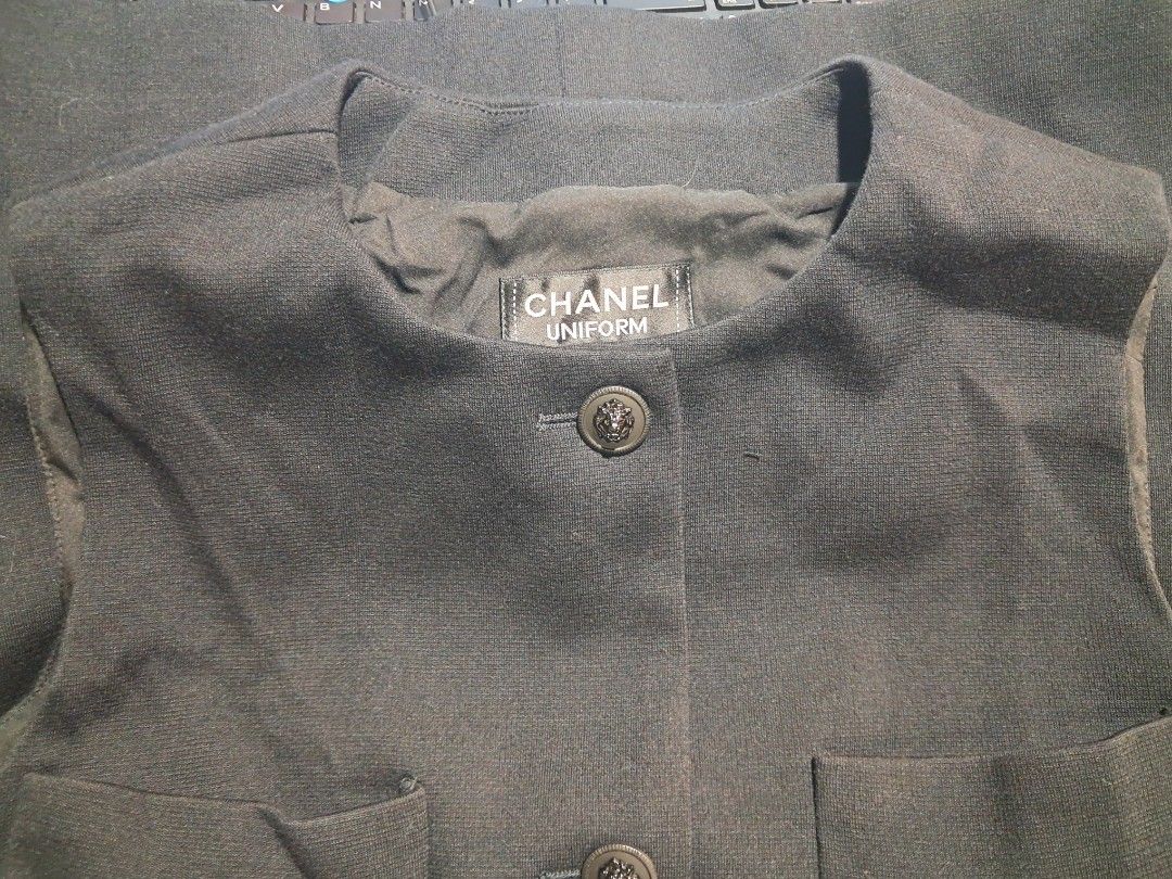 Uniform vest (Category: Luxury Apparel) located in Quezon City. Submitted by melmgpy (Listing ID 1459962404, Image 2). Description: 2 available. size medium..