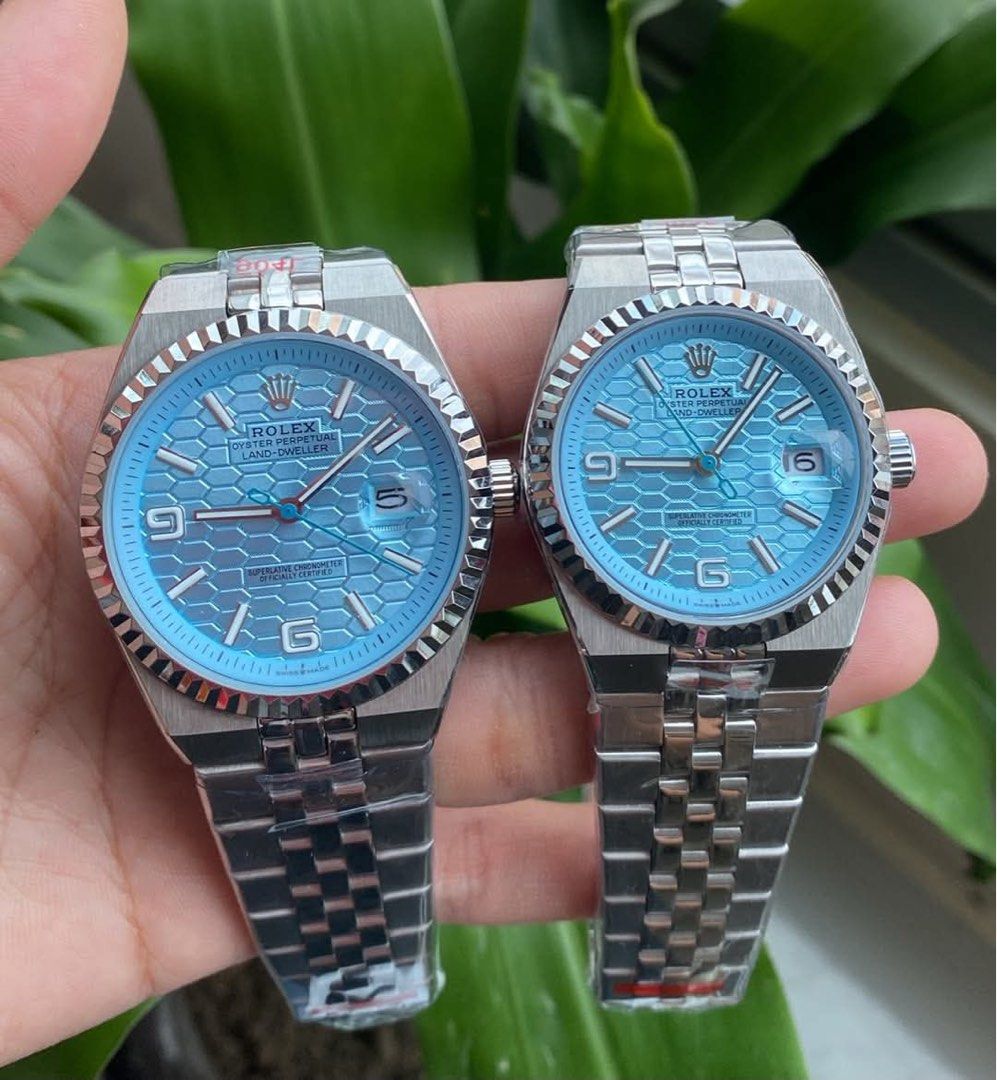 Unisex watch (Category: Men's Watches) located in Manila. Submitted by rheamaeaqu05152 (Listing ID 1459979020, Image 3). Description: Actual Photo Onhand stocks Japan quality Automatic movement .
