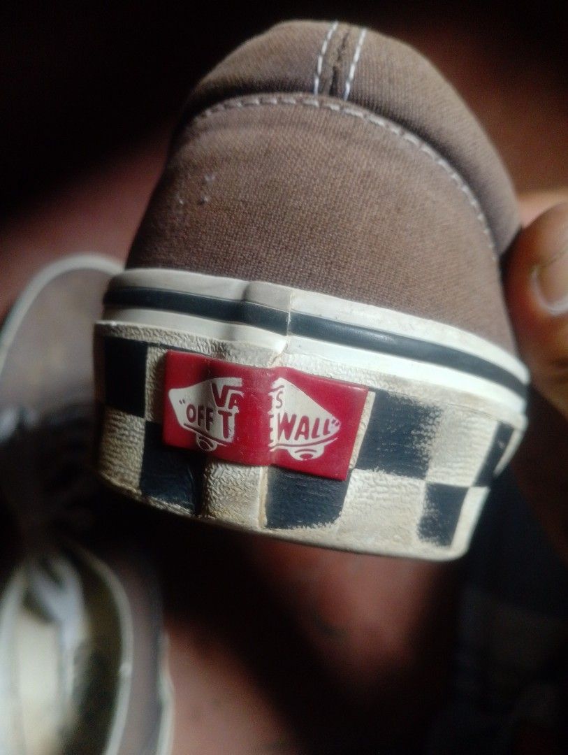 Vans Authentic Brown Checkerboard Heel Sneakers size 9 (Category: Sneakers) located in Manila. Submitted by paul281 (Listing ID 1459988417, Image 3). Description: - Classic Vans Authentic sneakers - Brown canvas material - Iconic checkerboard detail on heel tab - White laces - Soles show some wear but have plenty of grip - Great for everyday wear.