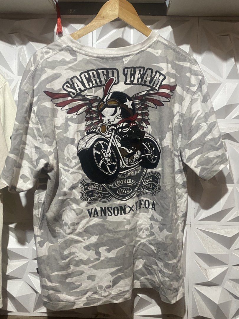 Vanson Embroid (Category: Tshirts & Polo Shirts ) located in Banaybanay. Submitted by kowya_rj (Listing ID 1460095837, Image 2). Description: Need wash malala.