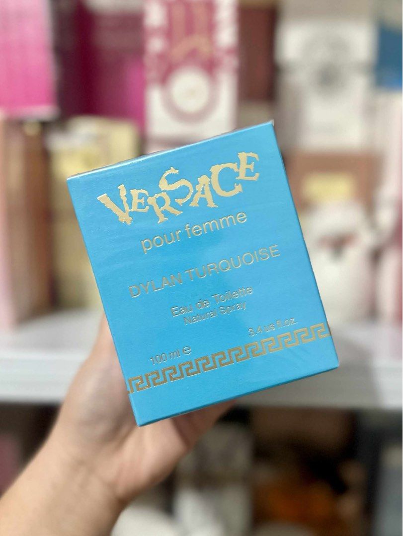 VERSACE POUR FEMME DYLAN TURQUOISE EDT (Category: Fragrance & Deodorants) located in Quezon City. Submitted by embere_shop (Listing ID 1459902830, Image 1). Description: 📌Please read the last image carefully - all details are already provided. ❗️Offers below the regular price will no longer be entertained. Thank you for understanding. 💰 Mode of Payment (MOP): GCash 📦 Mode of Delivery (MOD): • Lalamove (Same-day delivery) • J&T Express (1–2 day