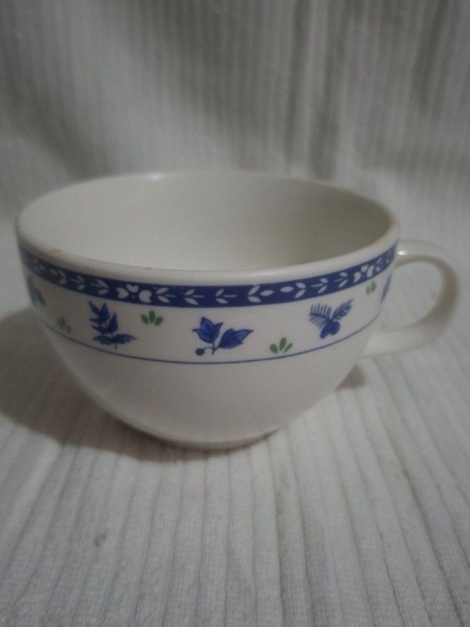 Villeroy & Boch Adeline Ceramic Cup (Category: Coffee & Tea Tableware) located in Consolacion. Submitted by luxekerei (Listing ID 1460031850, Image 1). Description: - Villeroy & Boch Adeline ceramic cup featuring a delicate blue and green floral border on a classic white porcelain body.