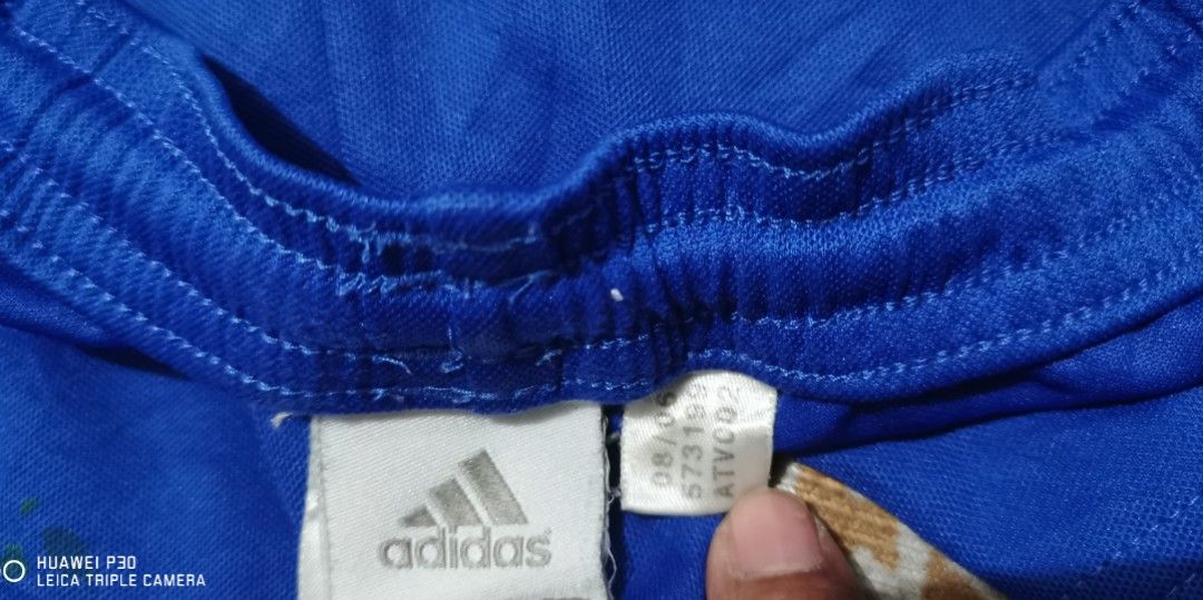 Vintage Adidas soccer short (Category: Shorts) located in San Jose. Submitted by thrift_ni_sir (Listing ID 1459903155, Image 1). Description: Stained, vintage Slightly used MOP gcash MOD j&t Add shipping.