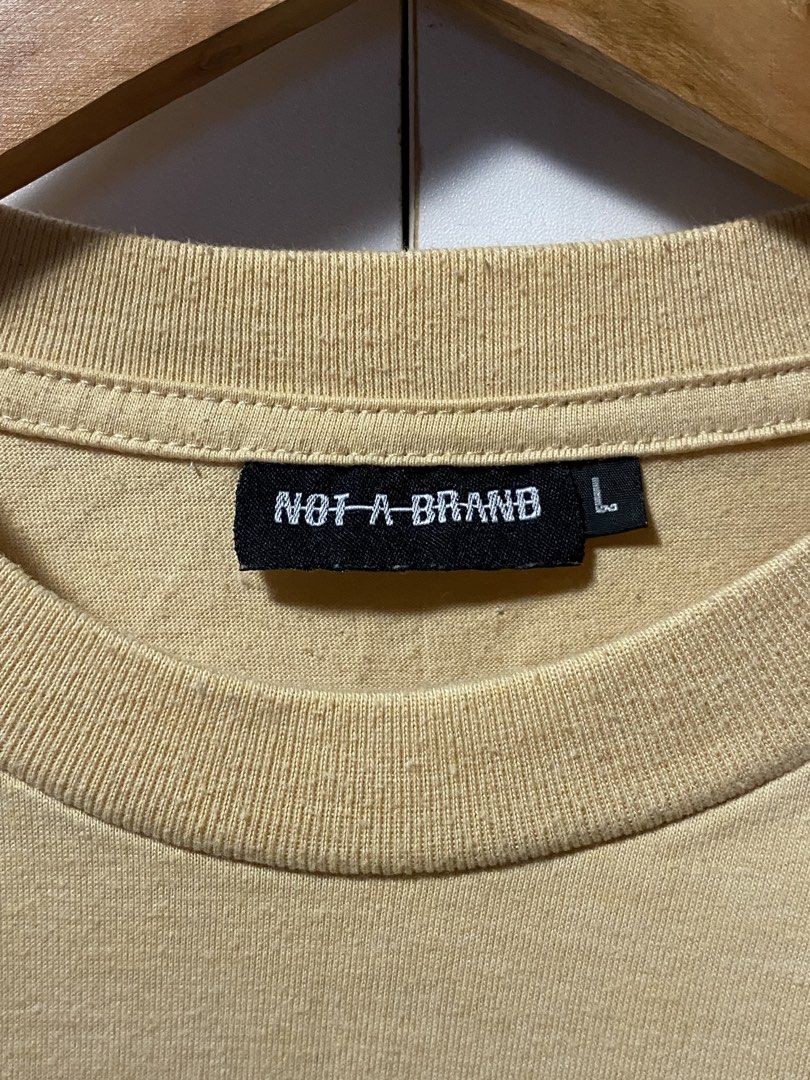 VINTAGE ARC LOGO SHIRT (Category: Tshirts & Polo Shirts ) located in Manila. Submitted by thrifted_g00ds2k25 (Listing ID 1459968050, Image 3). Description: VINTAGE ARC LOGO TEE SIZE L EXCELLENT CONDITION 9/10 COLOR RATE NO ISSUES 150 DM FOR MORE DETAILS AND INFO 📥📥.
