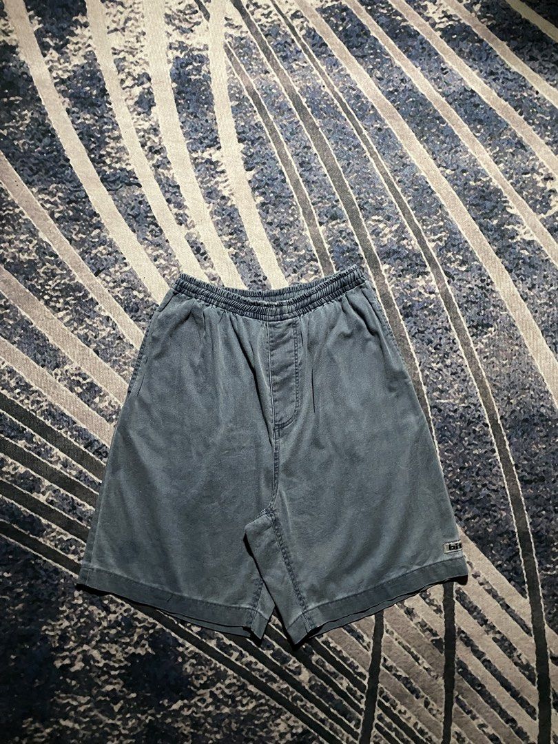 Vintage Bitch short (rare) (Category: Activewear) located in Goa. Submitted by _rawgallery (Listing ID 1459994436, Image 1). Description: size on tag : m waist : 24 ( stretchy ) length : 21 leg open : 13.
