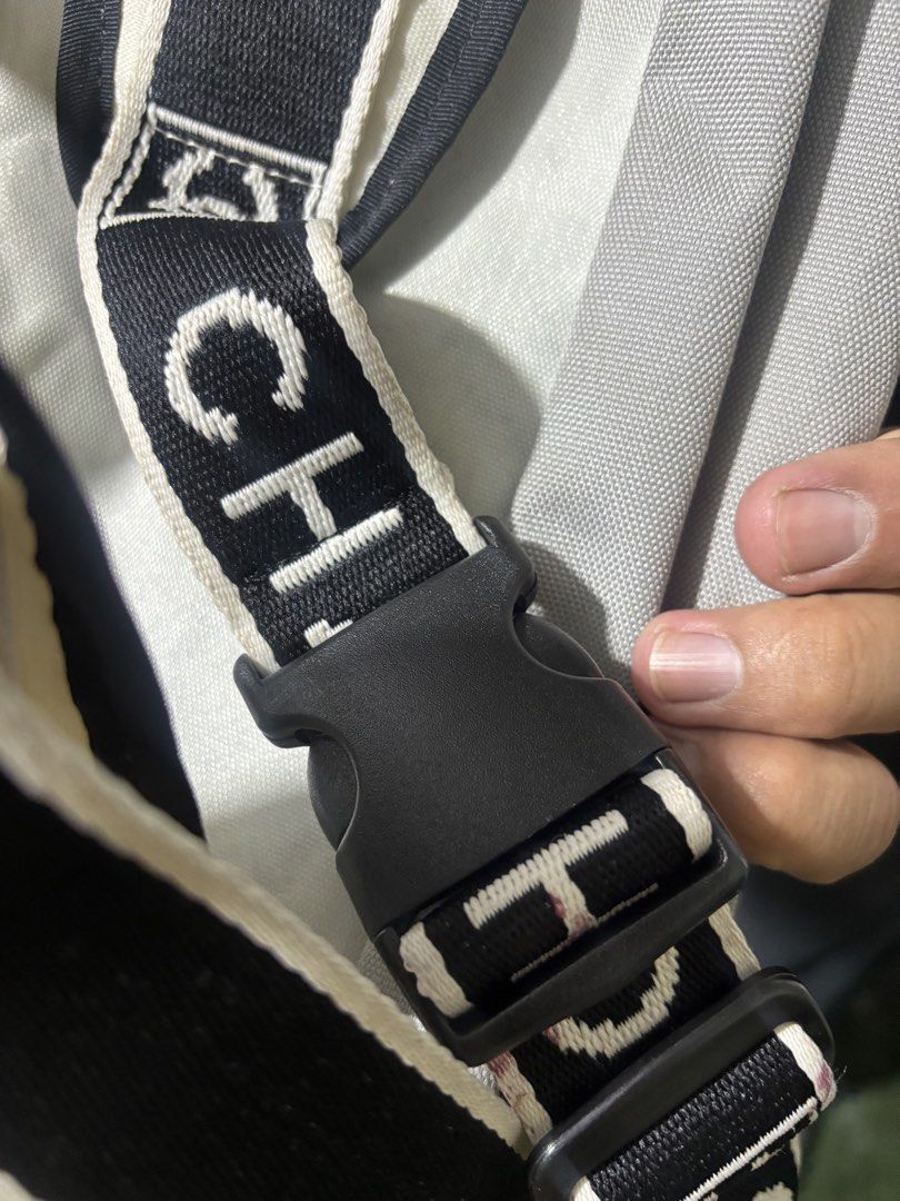 Vintage Chanel Belt Bag (Category: Belt bags, Clutches and Pouches) located in Baguio. Submitted by thecollector2600 (Listing ID 1460023677, Image 2). Description: Has lipstick stains .