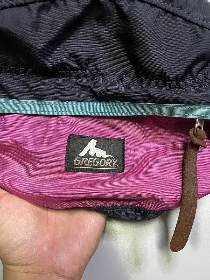 vintage Gregory Tailmate waist pack (Category: Belt bags, Clutches and Pouches) located in Bocaue. Submitted by mosthighcollective (Listing ID 1460054794, Image 3). Description: vintage Gregory Tailmate waist pack vintage Gregory Tailmate waist pack in a navy and pink colorway with the brand’s classic woven logo patch and a leather zipper pull. Made in USA authentic Excellent condition No issue 1,750 only Dm me to purchase 📥.