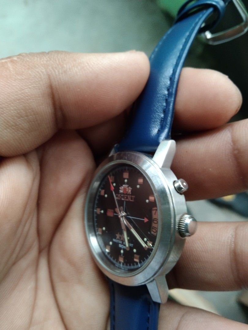 Vintage orient tree star automatic watch (Category: Looking For) located in Caloocan City. Submitted by noeld316982578 (Listing ID 1460040910, Image 3). Description: pm sa my gusto working Taguig location.