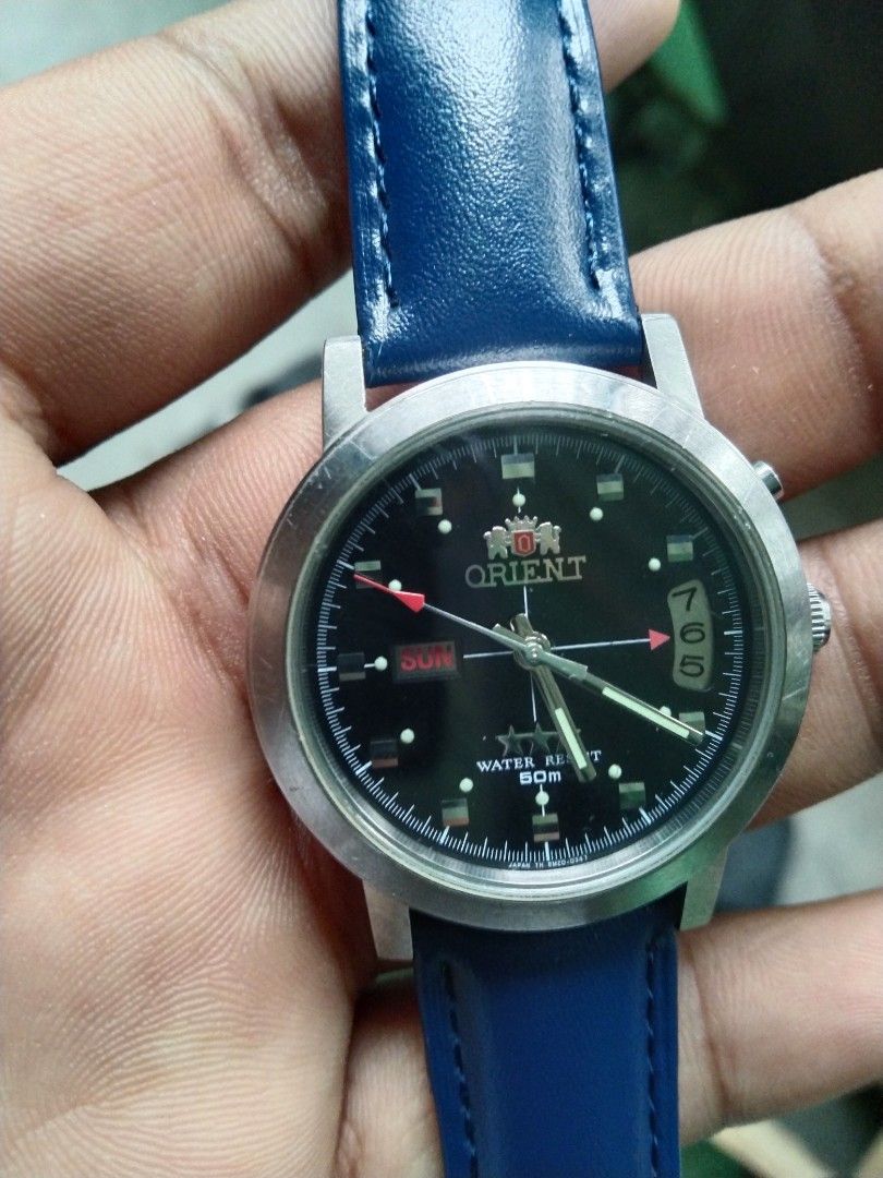 Vintage orient tree star automatic watch (Category: Looking For) located in Caloocan City. Submitted by noeld316982578 (Listing ID 1460040910, Image 2). Description: pm sa my gusto working Taguig location.